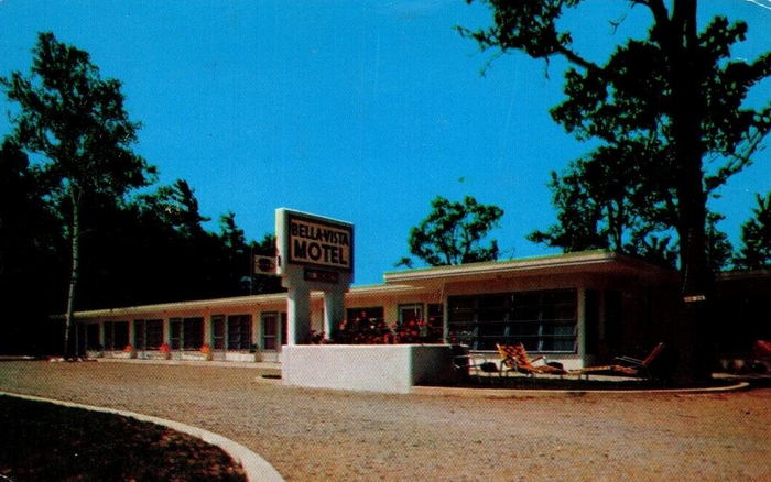 Bella Vista Inn - Vintage Motel